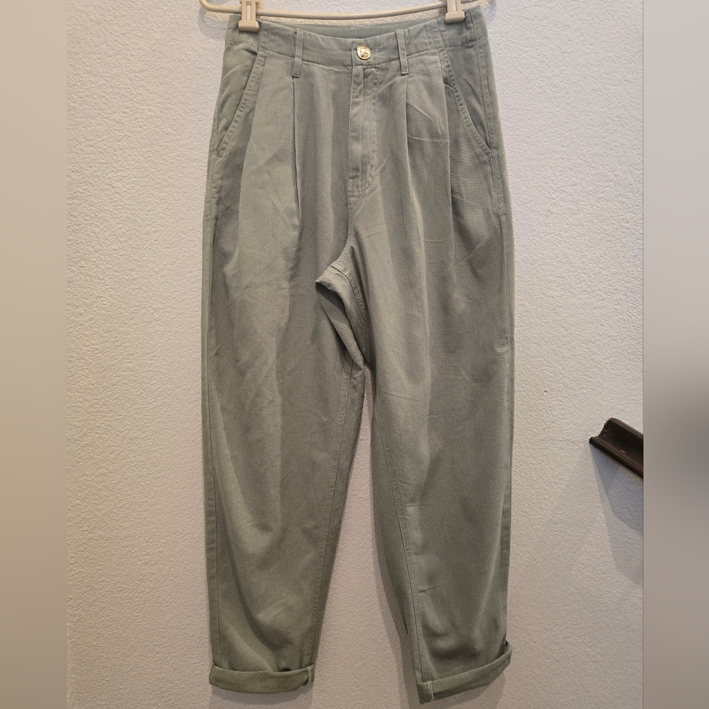 River Island In Other Words Women 100% Cotton Sage Green Pleated Pants Size 6